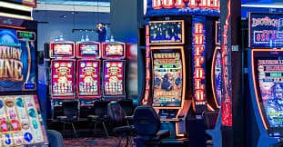 Sweet Bonanza - slot dengan mekanik cluster-pays